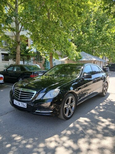 Mercedes E 250-5