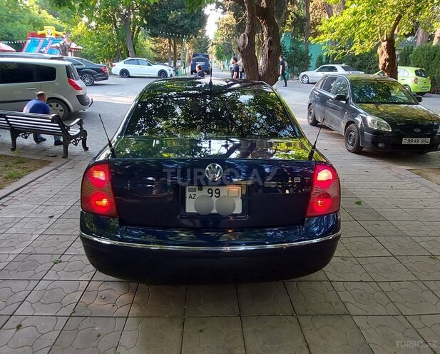 Volkswagen Passat-2