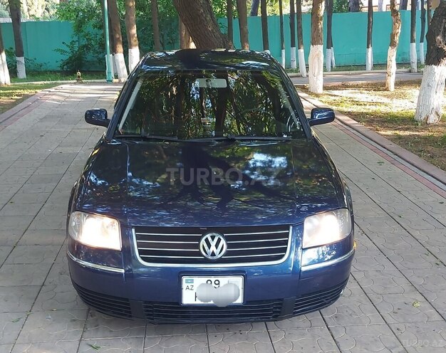 Volkswagen Passat-12