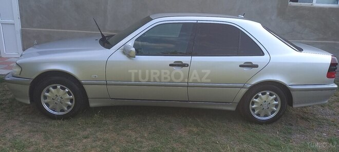 Mercedes C 200-5
