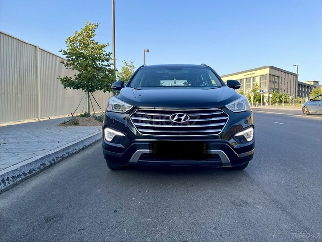 Hyundai Grand Santa Fe-9