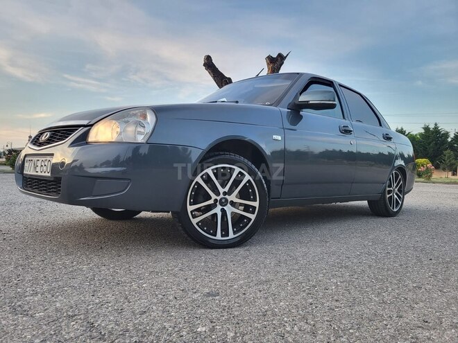 LADA (VAZ) Priora-10