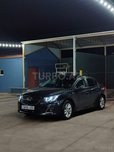 Chevrolet Cruze-8