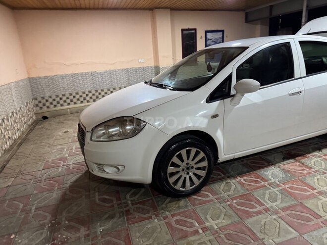 Fiat Linea-5