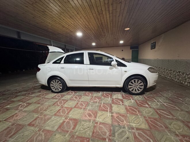 Fiat Linea-8