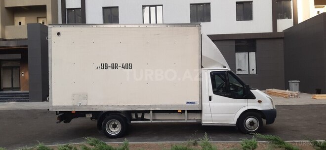Ford Transit-3