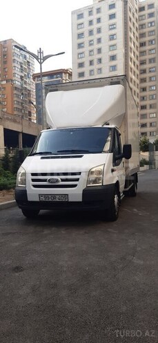 Ford Transit-2
