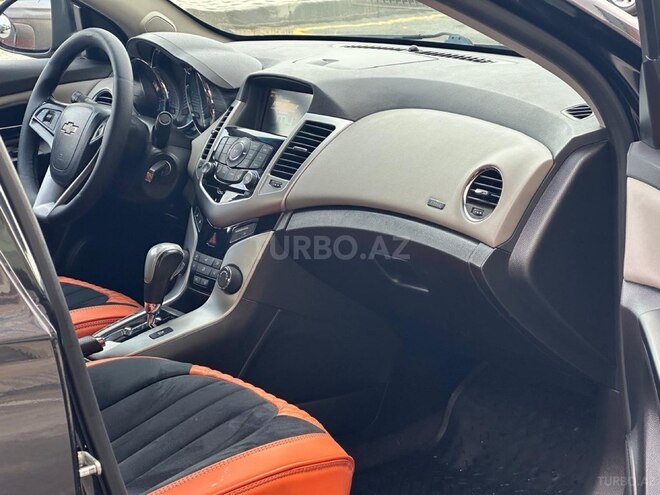 Chevrolet Cruze-7