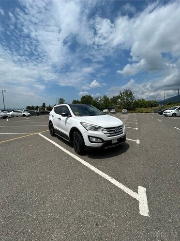 Hyundai Santa Fe-4