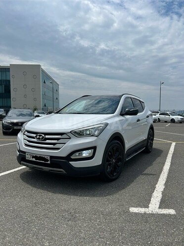 Hyundai Santa Fe-1