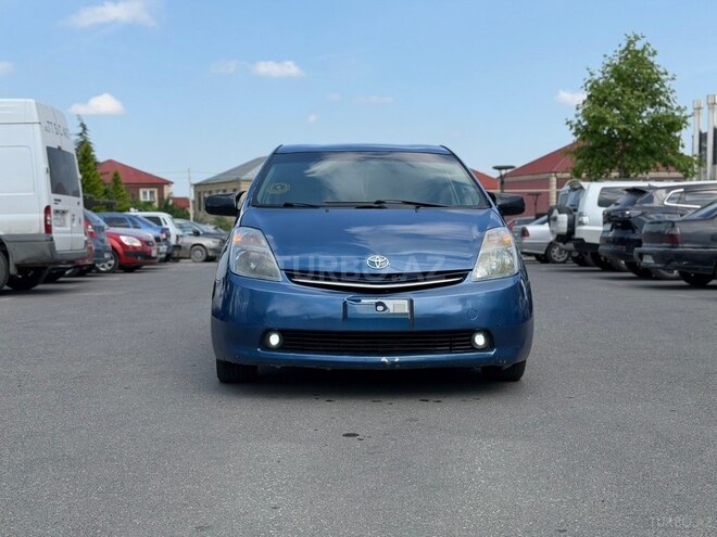 Toyota Prius-1