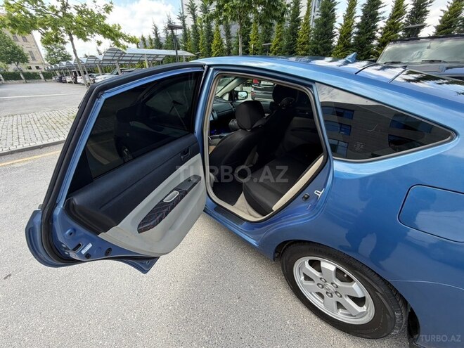 Toyota Prius-7