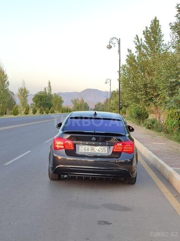 Chevrolet Cruze-11