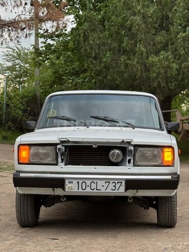 LADA (VAZ) 2107-5