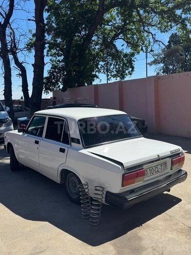 LADA (VAZ) 2107-4