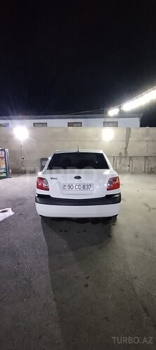 Kia Rio-2
