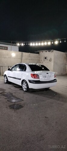 Kia Rio-4