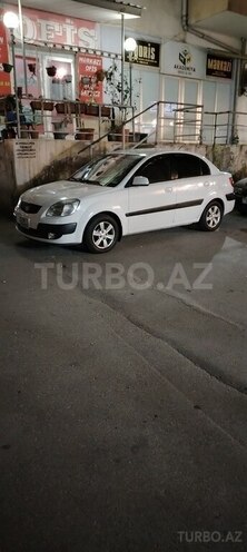 Kia Rio-8