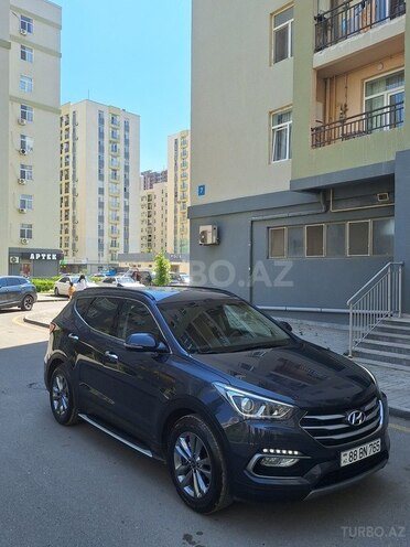 Hyundai Santa Fe-5