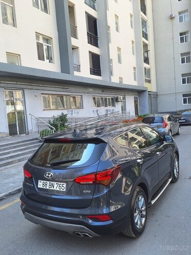 Hyundai Santa Fe-4