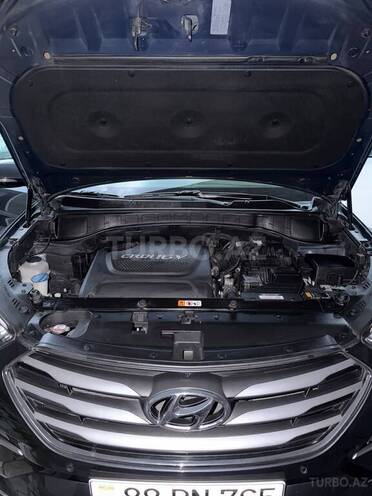 Hyundai Santa Fe-10