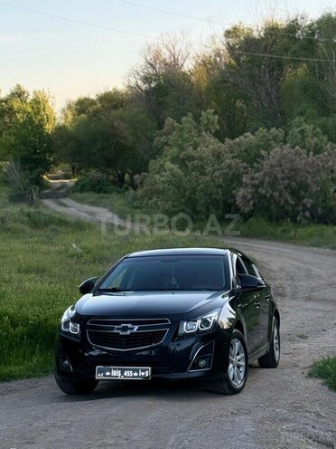 Chevrolet Cruze-18