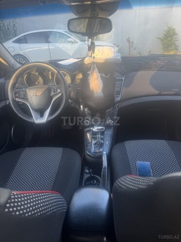 Chevrolet Cruze-2
