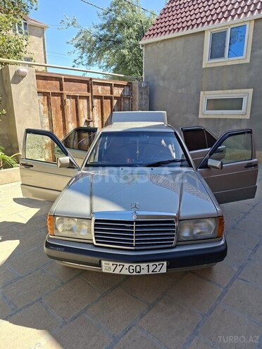 Mercedes 190-3