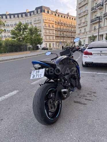Suzuki GSX-S1000-4