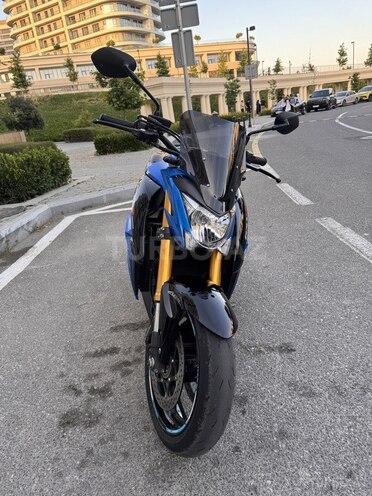 Suzuki GSX-S1000-7