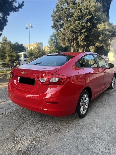 Chevrolet Cruze-2