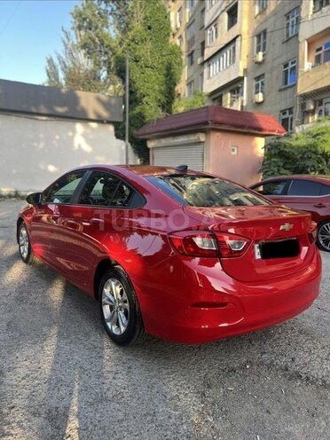 Chevrolet Cruze-11
