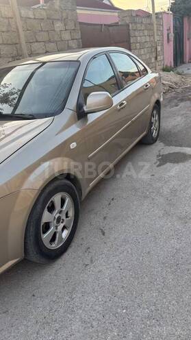 Daewoo Gentra-2