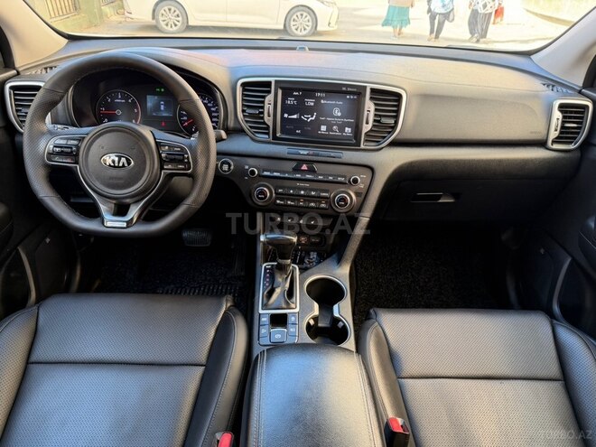 Kia Sportage-13