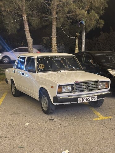 LADA (VAZ) 2107-1