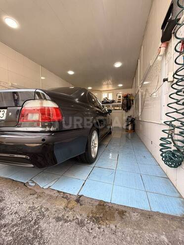 BMW 528-3