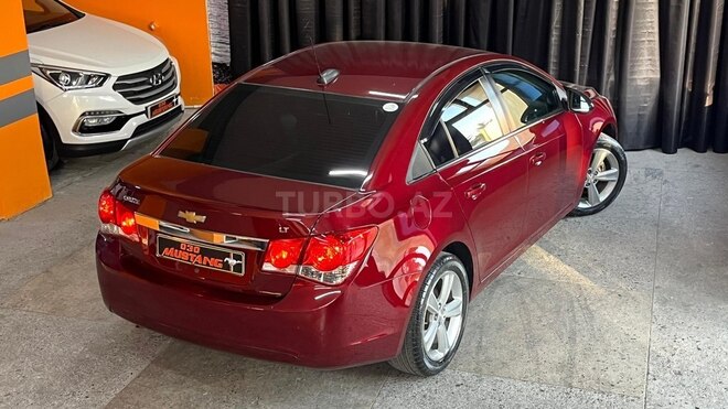 Chevrolet Cruze-14