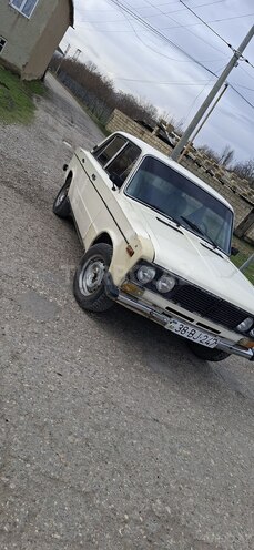 LADA (VAZ) 2106-7