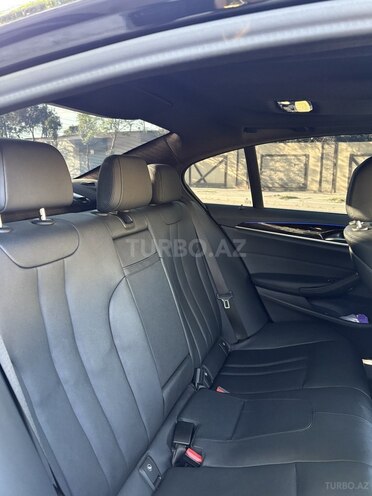 BMW 530-11