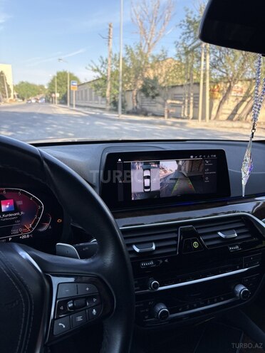 BMW 530-8