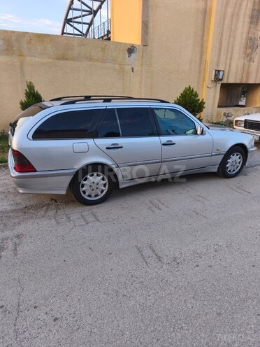 Mercedes C 220-4