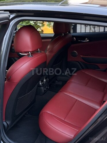 Kia Stinger-11