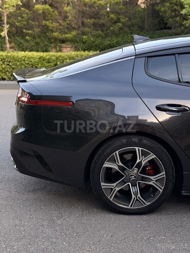 Kia Stinger-8