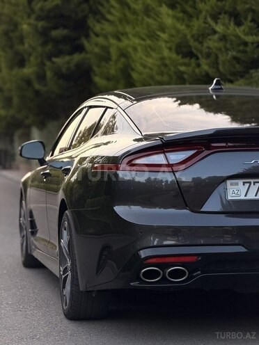 Kia Stinger-6