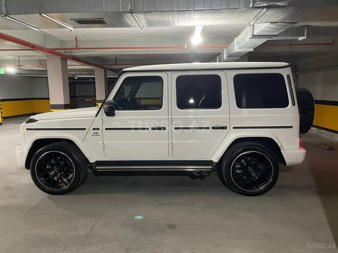 Mercedes G 400-6