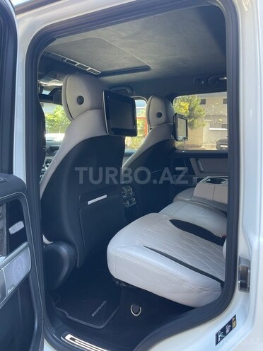 Mercedes G 400-8