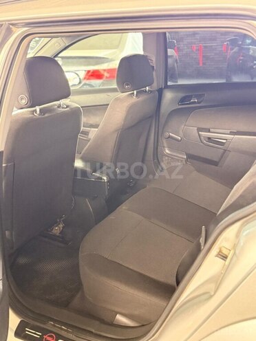 Opel Astra-2