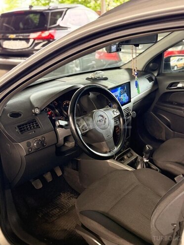 Opel Astra-4