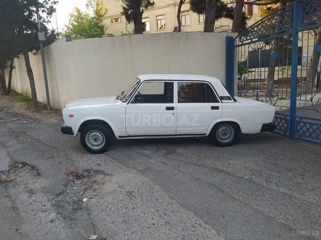 LADA (VAZ) 2107-9