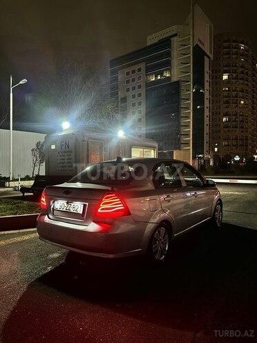 Chevrolet Aveo-4